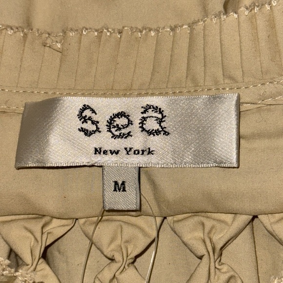 Sea New York Phoebe Cotton Poplin Smocked Flutter Sleeve Top Lt Tan SZ Medium - Picture 8 of 9